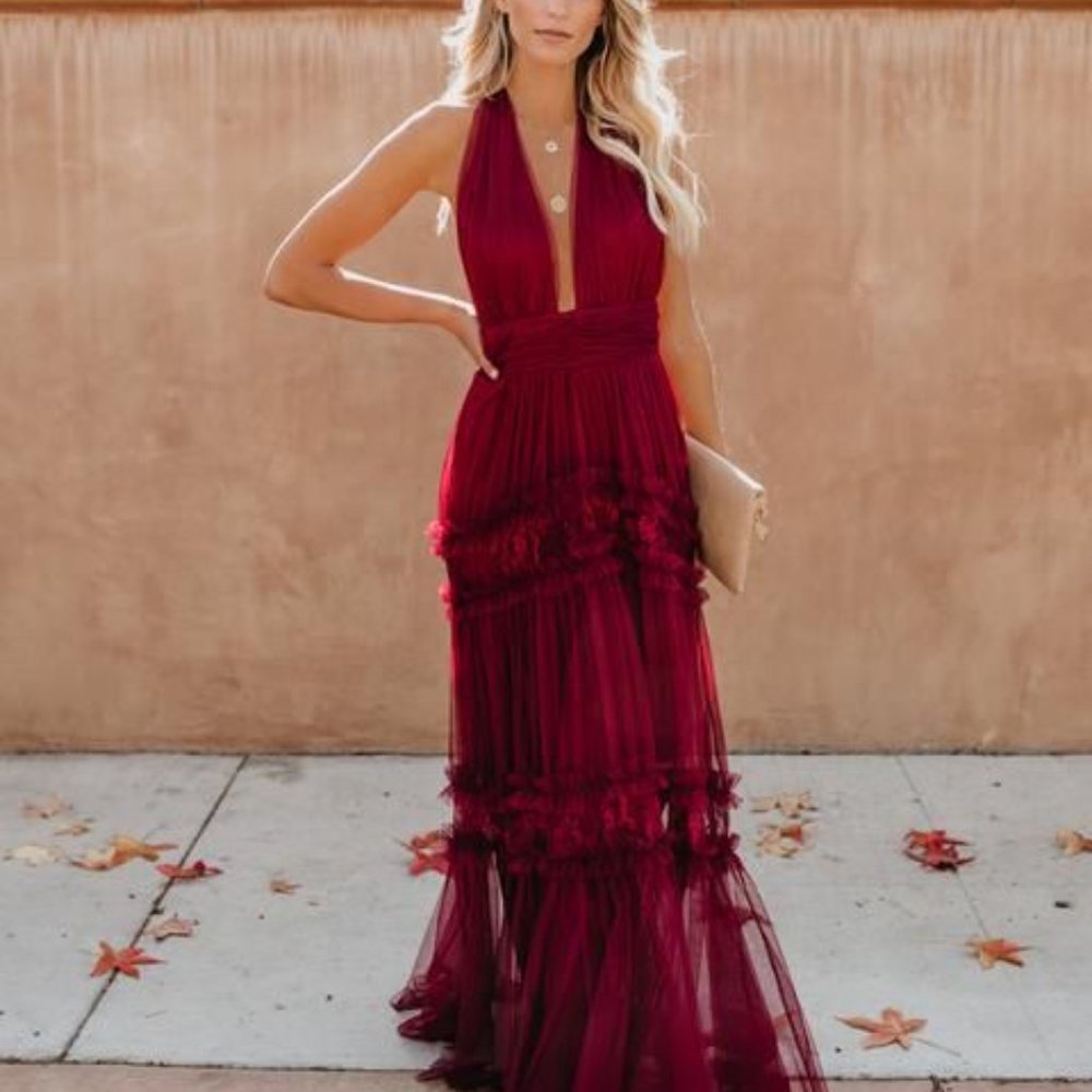 Open your Heart Burgundy Maxi Dress. Size Small